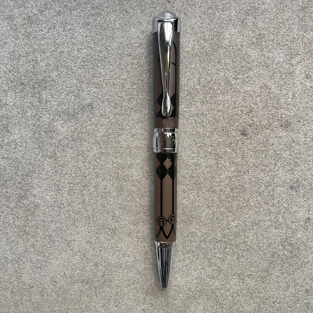 Новая ручка Mb Monte Limited Edition Hemingway с кристаллической головкой для письма чернилами