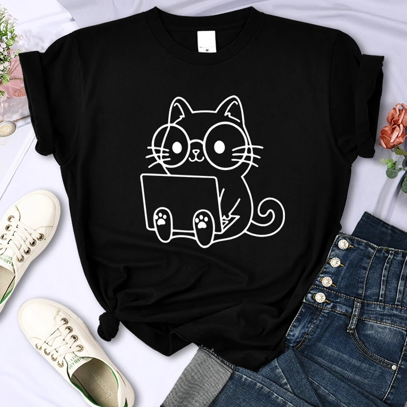 

Female Short Sleeve Clothing Careful Study of Work Cat Sketches Women T-Shirt Personality Trend Casual Tees Street Creative Tops