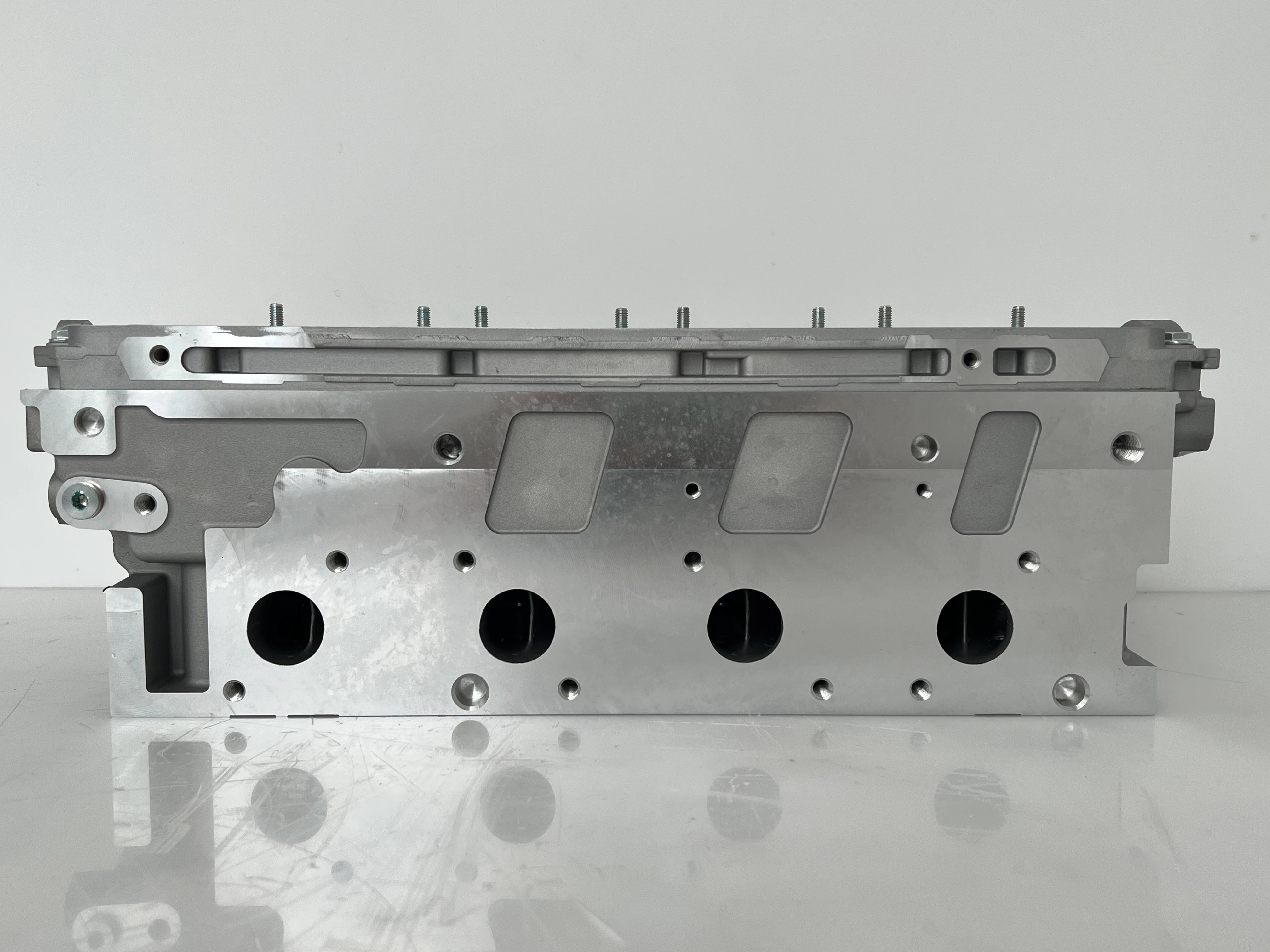 Фото Головки блока цилиндров CBBB/CBDB/CEGA 908700 OEM 03L103063K/03L103351A 03L103351J/03L103063KX для Skoda №4