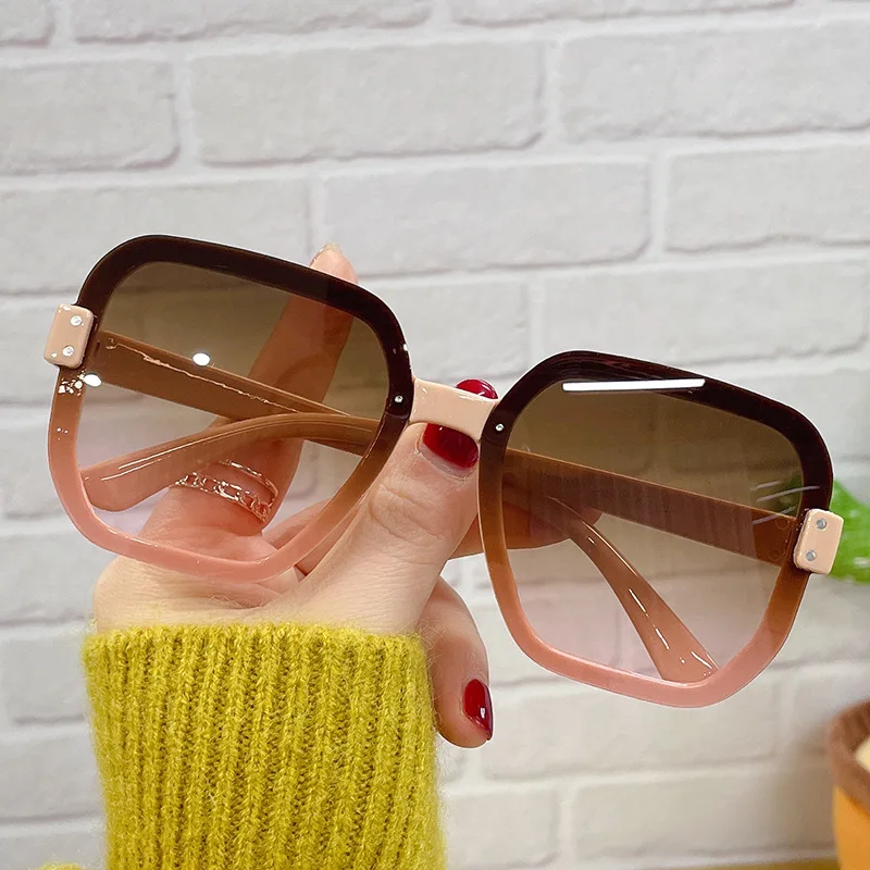 

Big Frame Rice Nail Gradient Ocean Color Sunglasses For Women Fashion Retro Female Casual UV400 Pink Sun Glasses Eyewear Shades