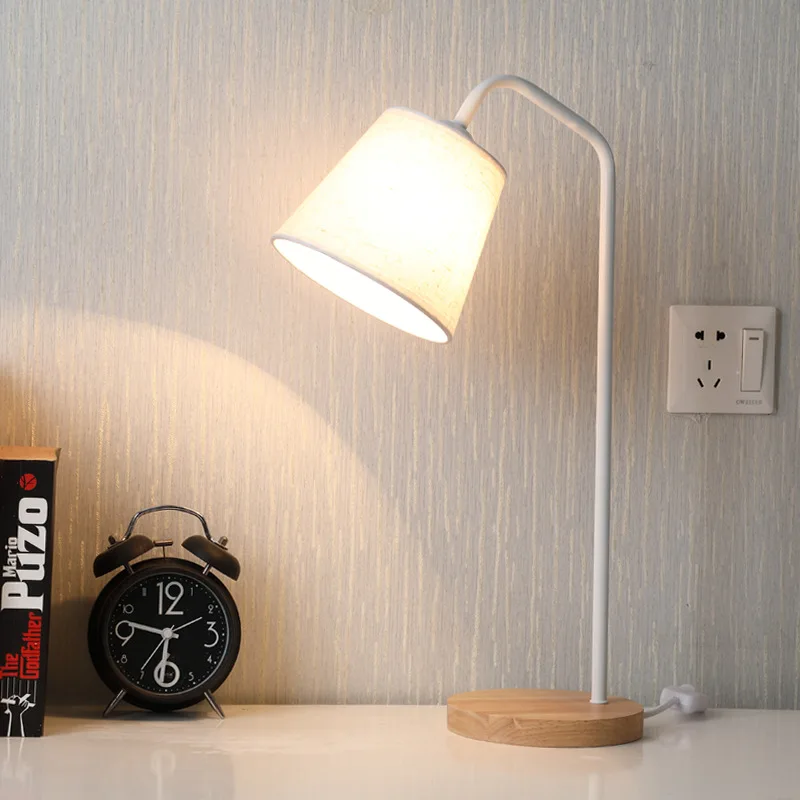 

LED Simple Linen Lampshade Table Lamp USB Remote Control Dimming Reading Night Light Bedroom Study Bedside Decoration Dask Lamp