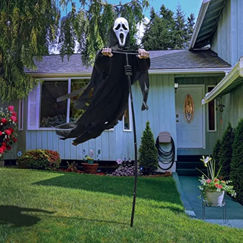 

Ghostface Scarecrow Halloween Party Decoration Scary Screaming Ghostface Death Ghost Flying Garden Porch Yard Horror Theme Prop