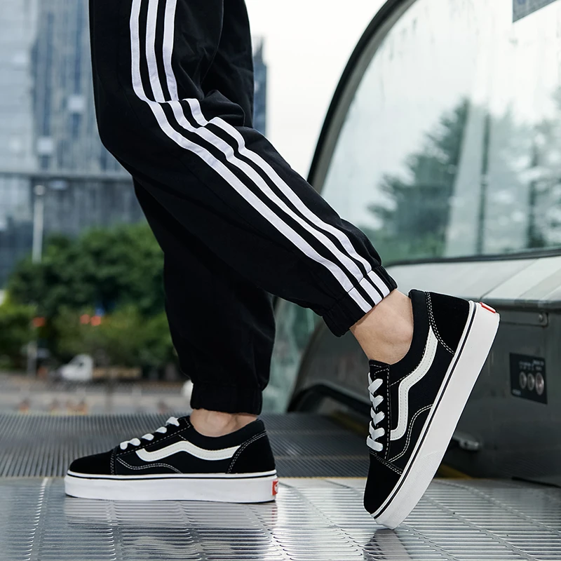 Summer Skateboarding Shoes Women's Canvas Shoes Walking Thick Sole Sports Shoes Men's Casual Couple Shoes Vulcanized Shoes