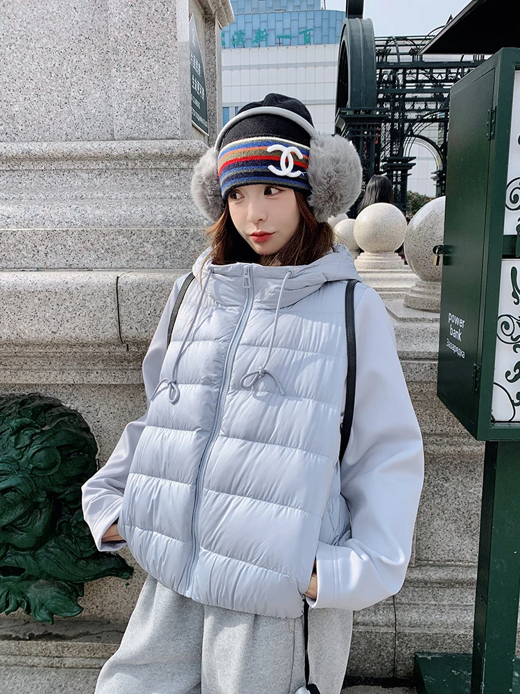 Синий короткий тонкий искусственный пуховик из двух предметов женская зима 2024