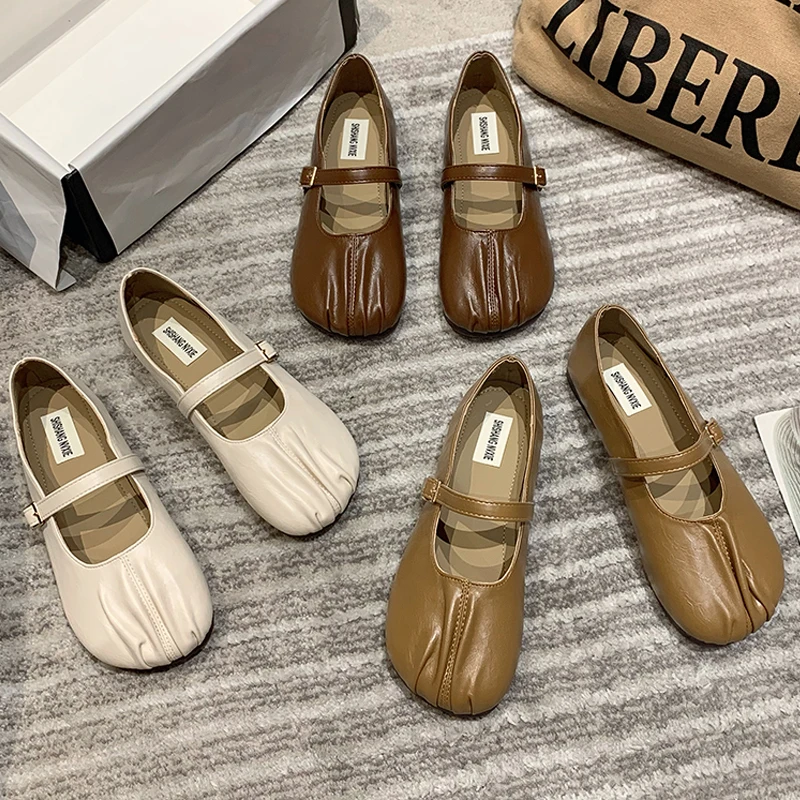 Retro Soft Leatherette Mary Jane Shoes Woman Concise Round Toe Pleated Design Ballet Flats Ladies Vintage Comfy Loafers