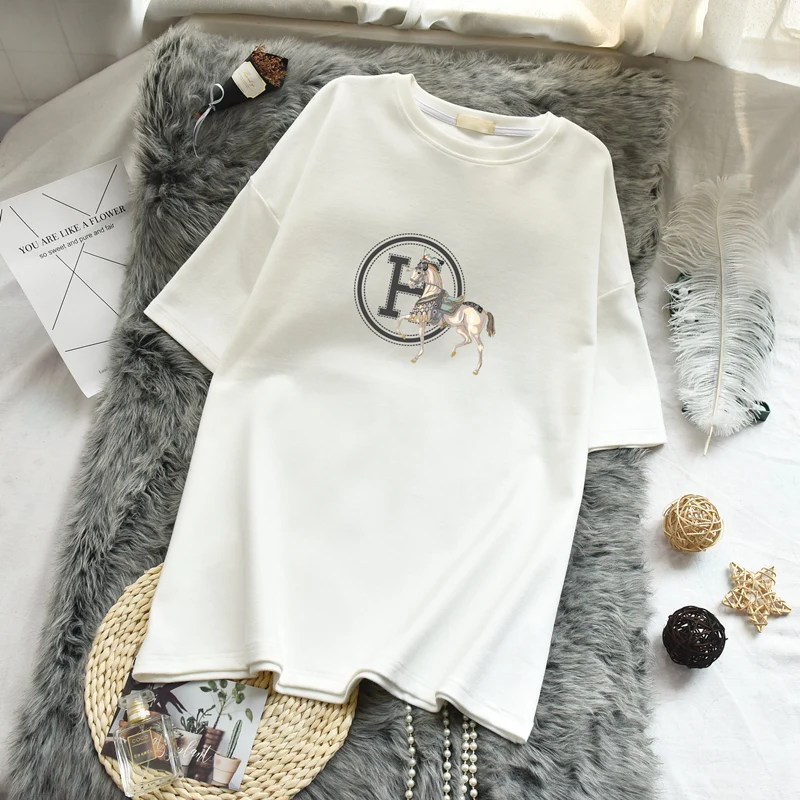 Рисунок 4 - Футболка женская оверсайз в гонконгском