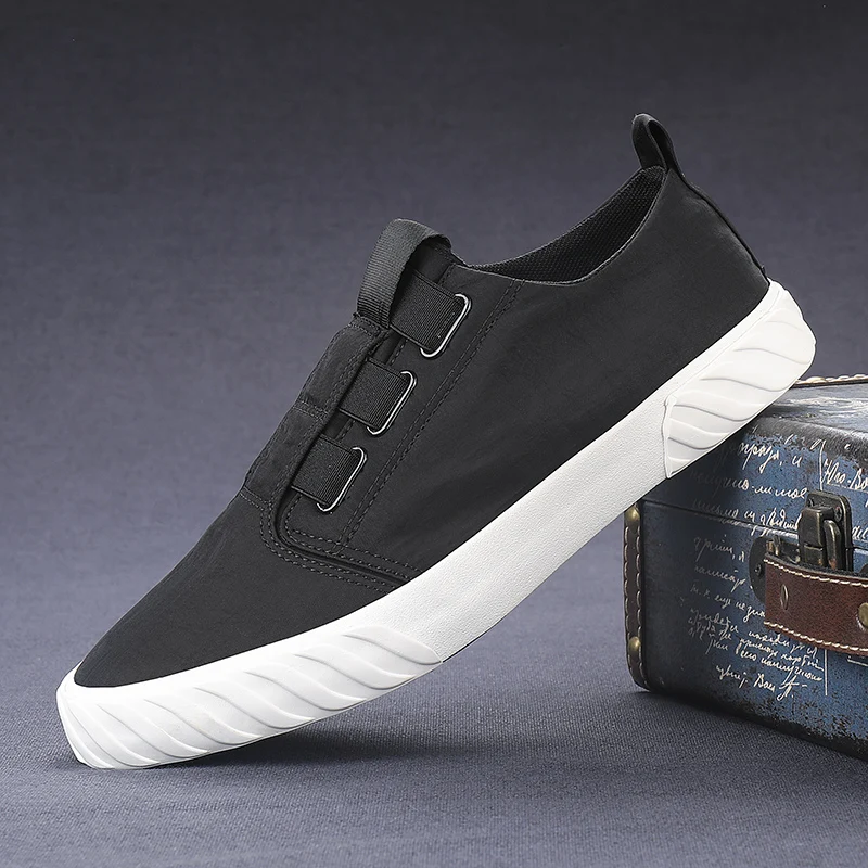 

2021 Men Breathable Canvas Casual Shoes slip on Student Loafers Summer Recreation Shoes moccasins Fashion Flat Sneakers Footwear