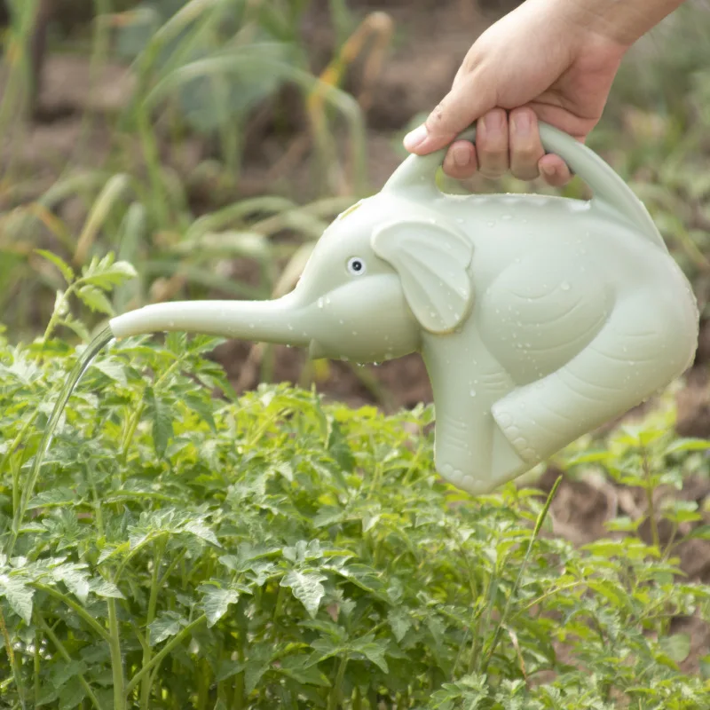 

Elephant-Shaped Long Mouth Watering Pot Creative Animals Watering Cans Tools for Indoor Outdoor Plants Potted Gardening Kettles