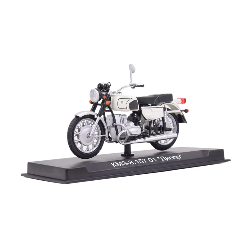 

1/24 Alloy Die Casting Car Model Soviet Dnepr Motorcycle KMZ-8.157-01 Heavy Metal Rock MDM014 High-end Collection Family Gift