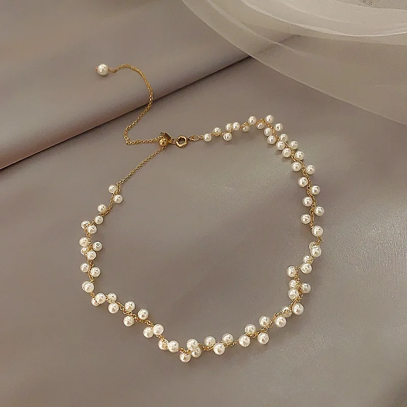 

Elegant White Imitation Pearl Beads Charm Choker Clavicle Chain Necklace for Women Wedding Jewelry Short Collar 2022 New