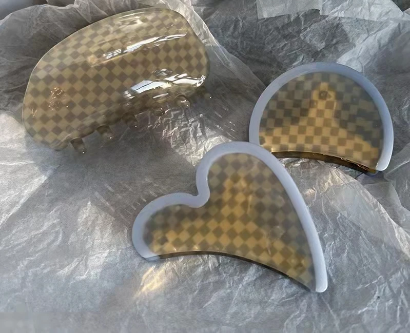 

Temperament France Blue Grey Grid Cloud Grab Clip Mosaic Dish Hair Accessories Large INS Semicircle Cloud Heart Hair Claw Clip
