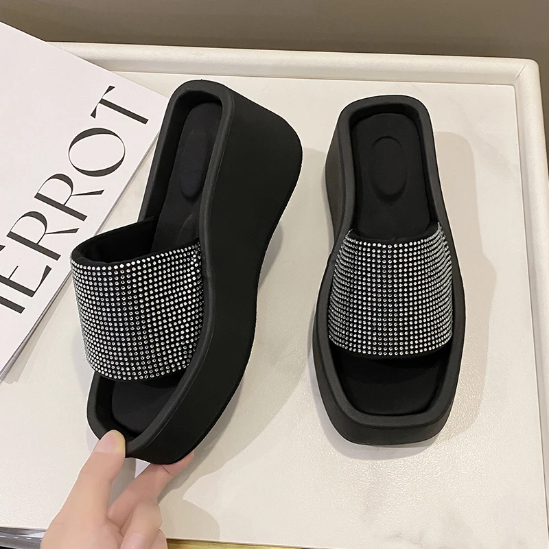 

Шлепанцы женские с кристаллами, высокий каблук, Повседневные Классические сандалии, открытый носок, пляжные шлепанцы, сланцы, лето 2023