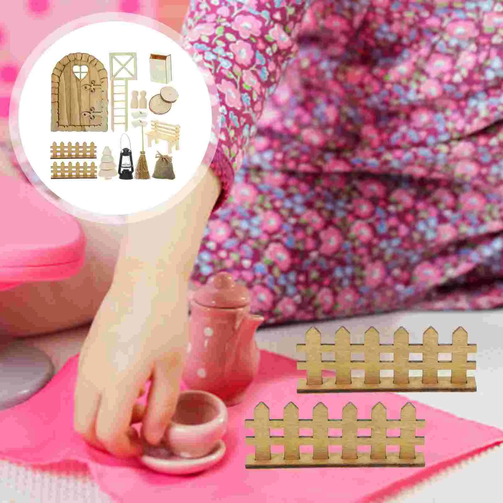 

Miniature Christmas Door Ornaments Miniatures Figurine House Kit Crafts Village Decoration