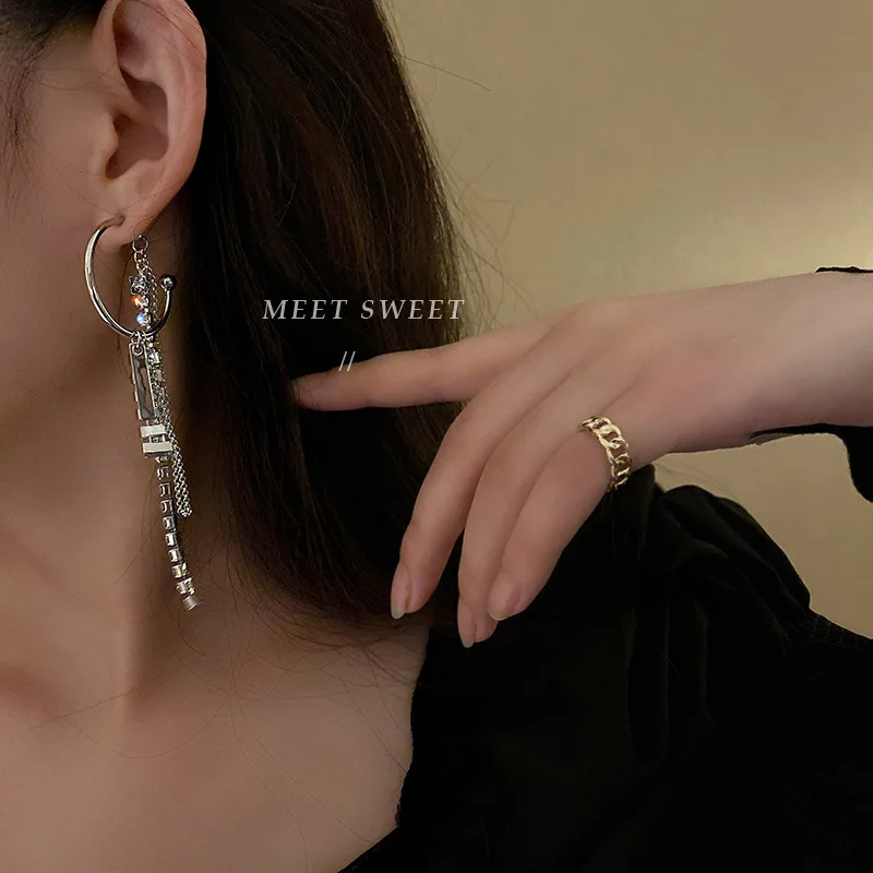 

Модные длинные серьги-кисточки с полностью циркониевой металлической цепочкой для молодых девушек серебряного цвета металлическая циркониевая цепочка с-образной формы Висячие серьги для женщин