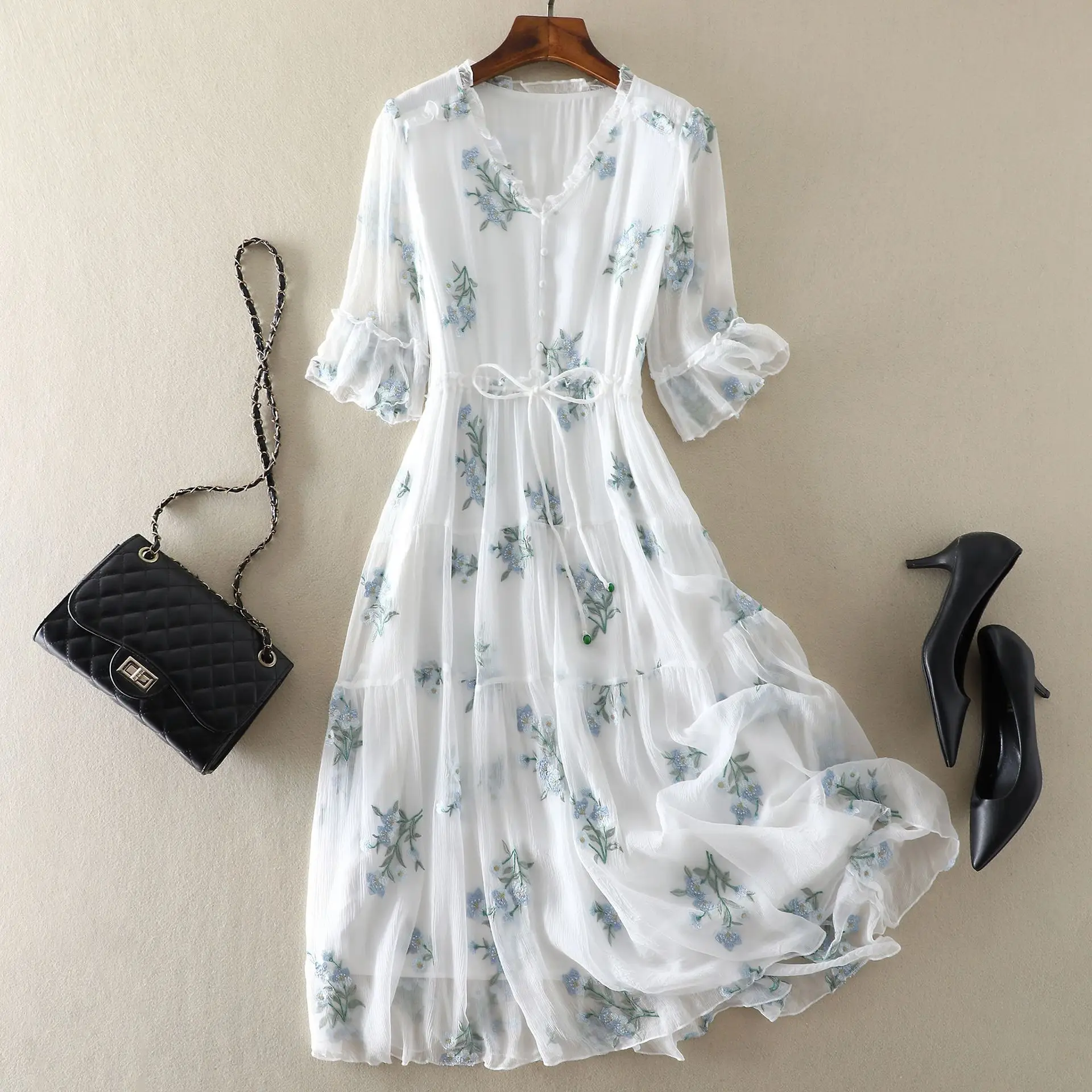 Elegant Silk Dress for Women V-neck Short Sleeve Waist Lace-up  Bodycon Dress Printing Mulberry Silk Dresses 86060