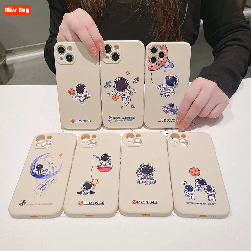 

Cartoon Astronaut Liquid Silicon Case For OPPO Realme 8i C21Y C31 C35 9 Pro 9I V20 A74 4G A92S K3 K5 FIND X2 K9 K10 Pro A57 Case