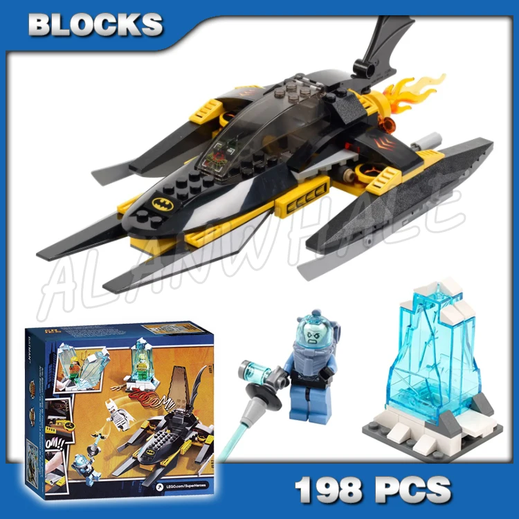 

198pcs Super Arctic Fighter vs. Mr. Freeze Aquaman on Ice Batboat Ice 7102 Building Blocks Toy Compatible With Model