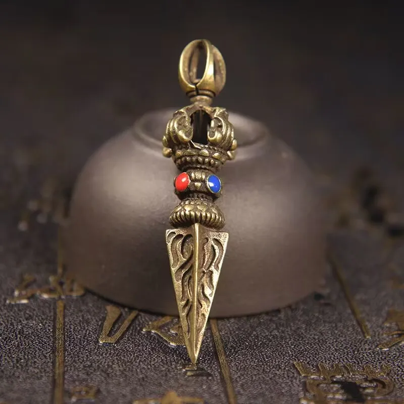 

New Fashion Buddhist Protection Pendant Vajra Hand Dagger Patronus Amulet Pendant Necklace Vintage Men Ladies Punk Jewelry