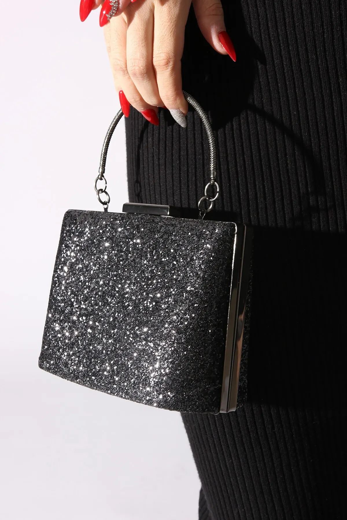 

Women Evening Bag Black Clutch Bags With Chain Shoulder Bag Ladies Handbags Evening Bag For Wedding Party