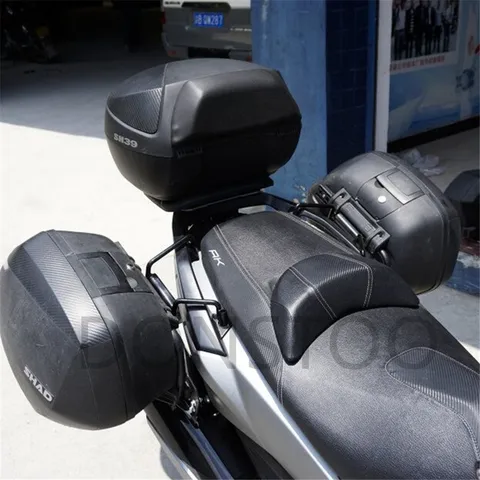 Kymco ak550