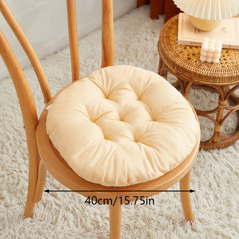 Автомобильная подушка цветная круглая зимняя теплая бытовая для обеденного