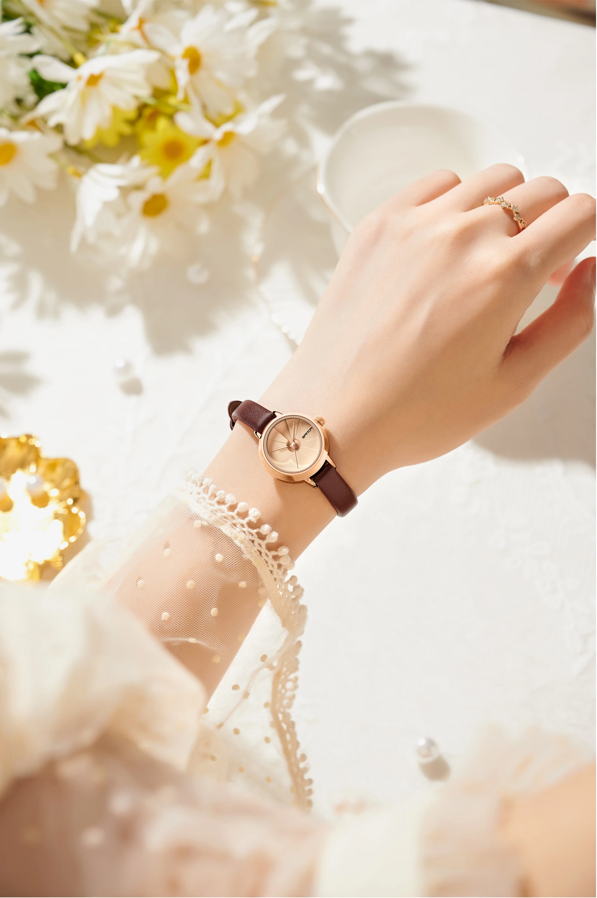 SANDA 2023 New Women Quartz Watch Womens Watches Casual Fashion Brown Leather Strap Waterproof Wear Resistant Watch Gift 1113