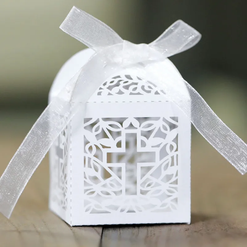 

20/50Pcs Cross Wedding Candy Box Laser Cut Sweets Gift Favor Boxes with Ribbon Party Decoration Wedding Gifts for Guests Favors