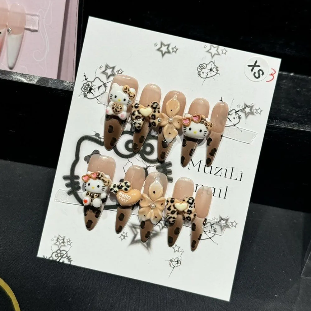 Осенне-зимний новый дизайн ногтей с леопардовым принтом Hello Kitty