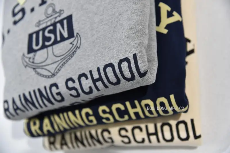 Мужской пуловер в стиле милитари с принтом ассортименте |