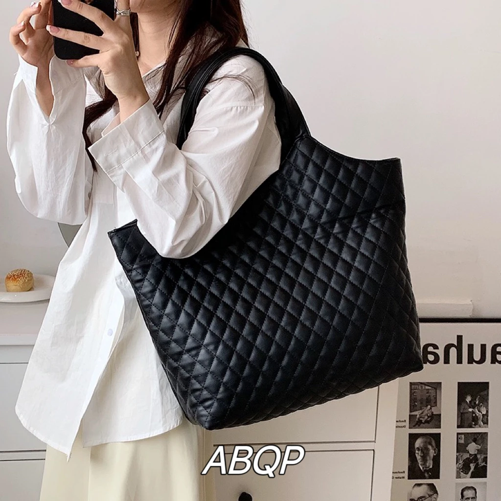 

Luxury Designer Brand 2023 ABQP Luxury Designer Crossbody Handbag Women Fashion Shoulder Bag Genuine Leather Canvas Message Bag