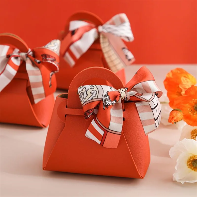 

5/10Pcs Leather Favour Bag With Scarf For Wedding Baby Shower Party Package Boxes Candy Box Packaging Wedding favors Gift Box