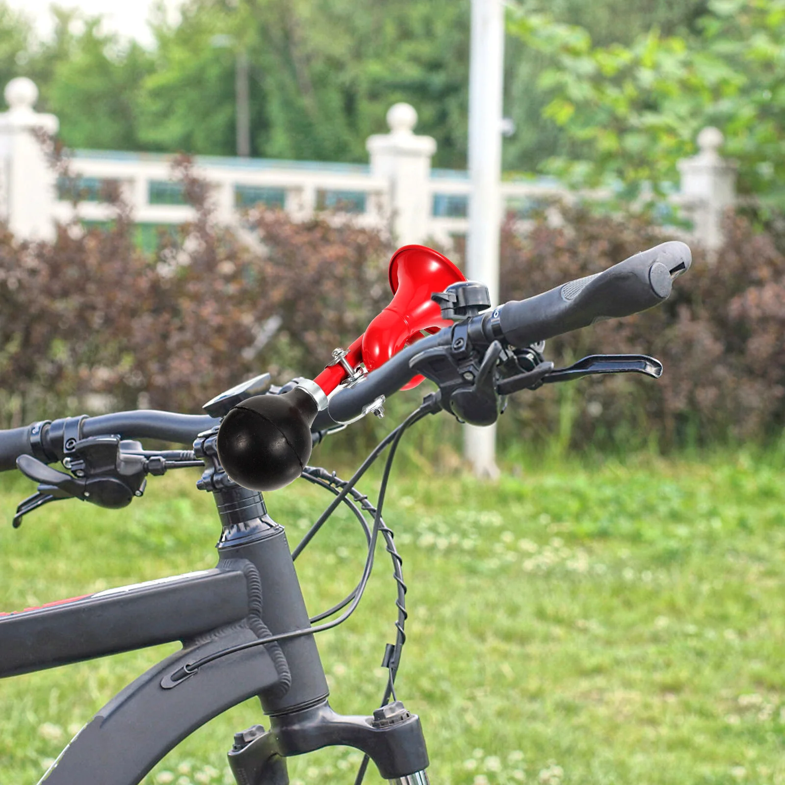 

Bike Horn for Adults Manual Bike Horn Bike Handlebar Horn Portable Air Horn for Bike