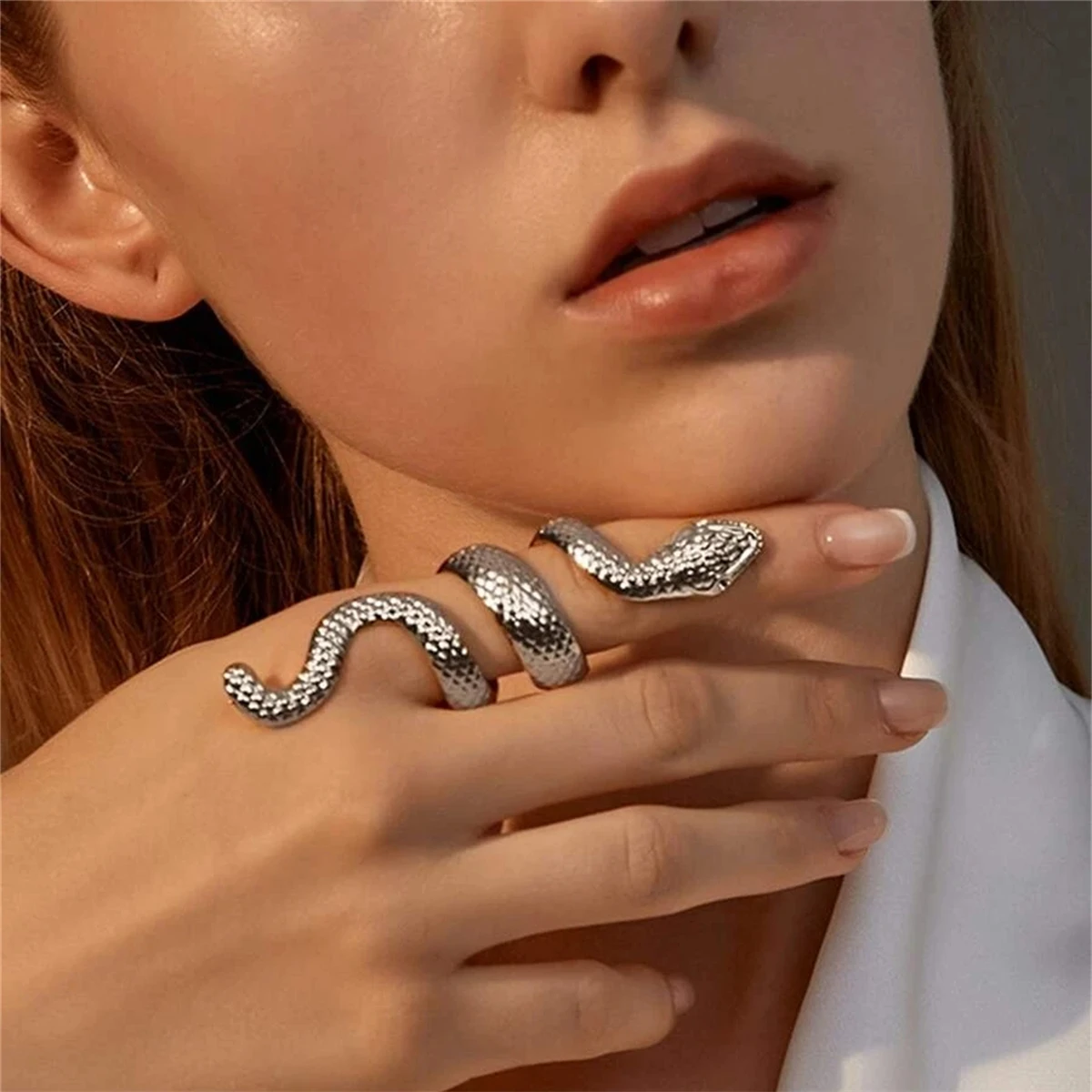 

Punk Style Retro Snake Ring Alloy Rings for Women Mens Rings Fashion Jewelry Anillos Mujer Anillo Hombre Jewelry for Women