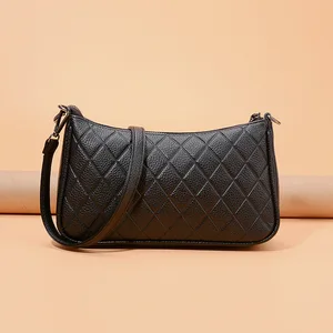Fashion Trend Crossbody Designer Handbags WomenS Genuine Leather Hobo
Casual Vintage Tote Shoulder Bag For Ladies Messenger Bag 17.2 USD