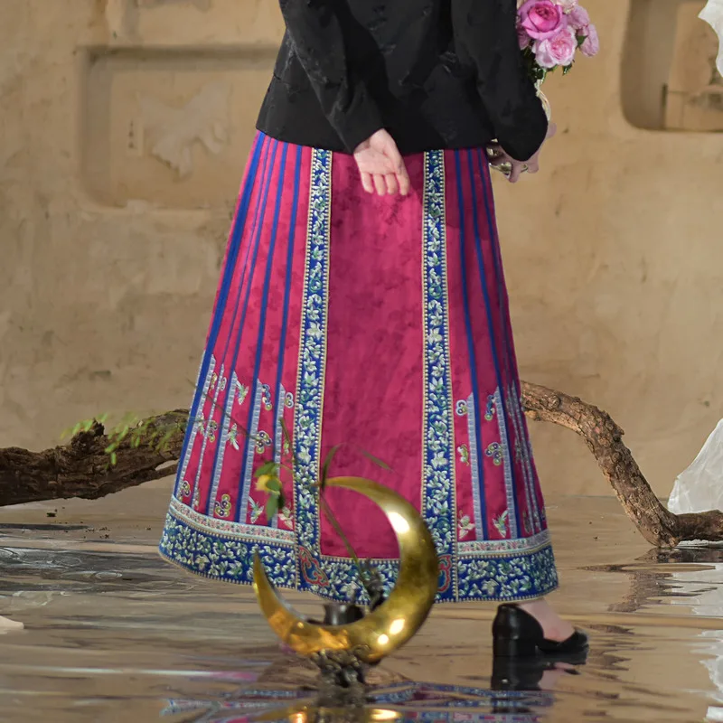 Рисунок 3 - Женская юбка средней длины A Life