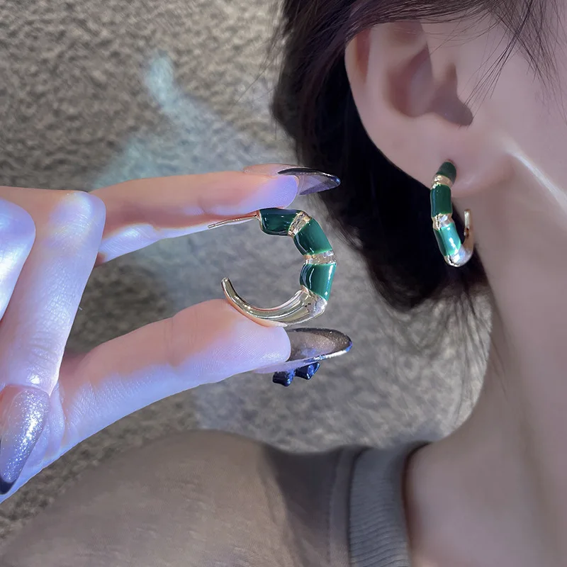 

Geometric Stud Earrings C Shape Crystal Elegent Girl Party Birthday Fashion Bridal Wedding Jewelry Gift