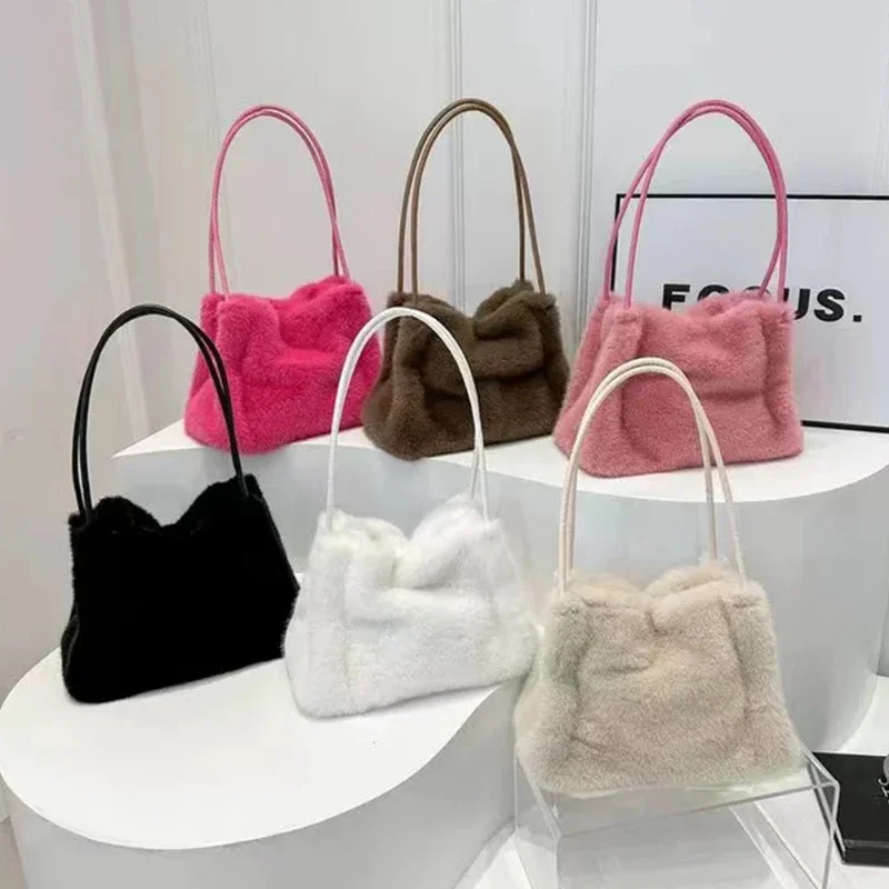 wa damska futrzana marszczona jesienno-zimowa luksusowa jednokolorowa torba na ramię minimalistyczny styl pasek ze skóry PU elegancka z uchwytem