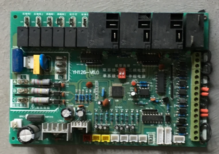 

1pc used Central air conditioning computer board YH-126