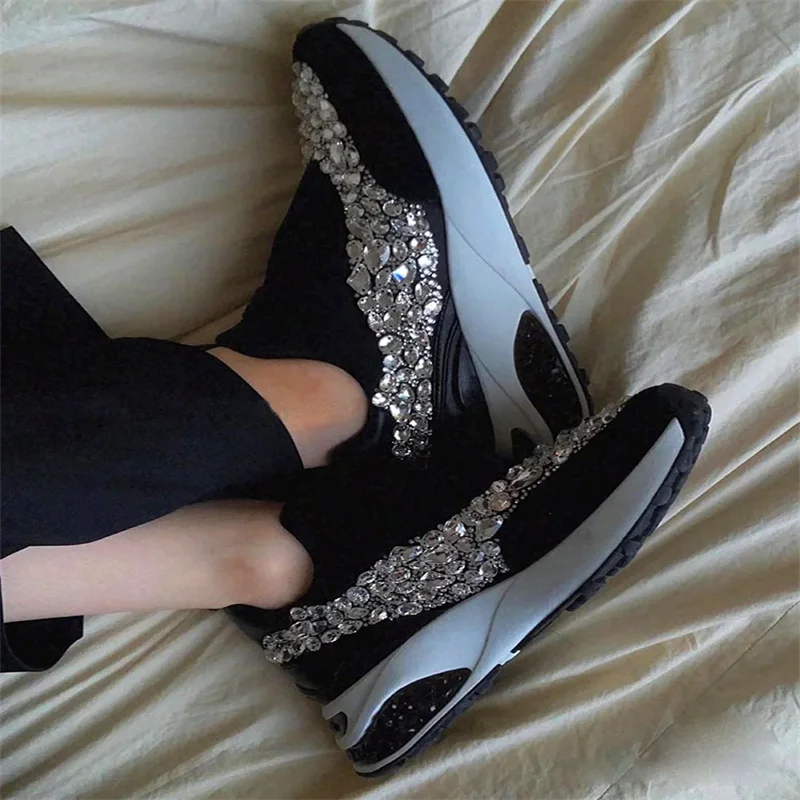 

Chance Luxury Casual Sneaker for Women Luxury Brand Genuine Leather Lace up Classic Female Diamond Running Shoes