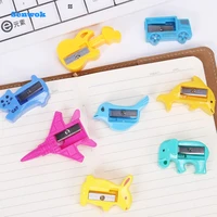 1pcs random creative cute cartoon animal small pencil sharpener office stationery childrens school supplies