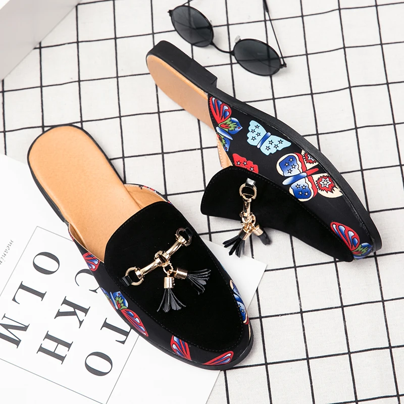 

2022 Hot Sale Male Casual Shoes Half Drag Flats Shoes Mens Brand Fashion Youth Casual Footwear Half Drag Tassel Loafers Man