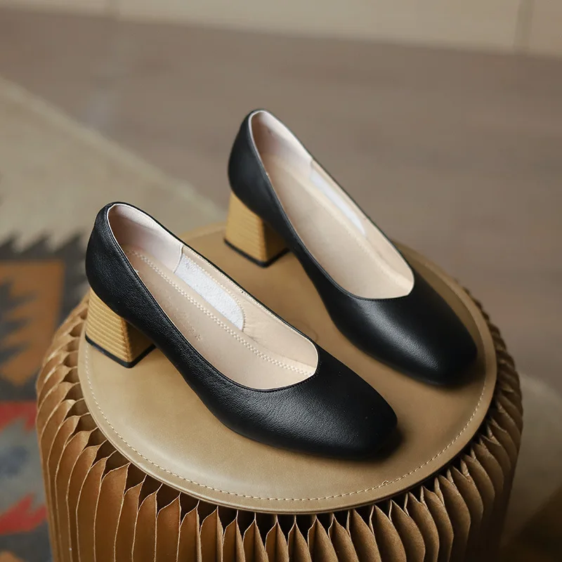 

Fashion Cow Leather Rough Women Shoes 2022 New Square Head Shallow Mouth Versatile Women's Shoes for Spring Autumn