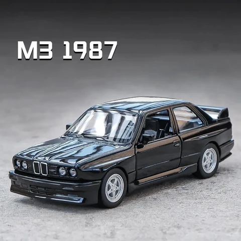 Металлическая модель BMW M3 1987 года черного цвета