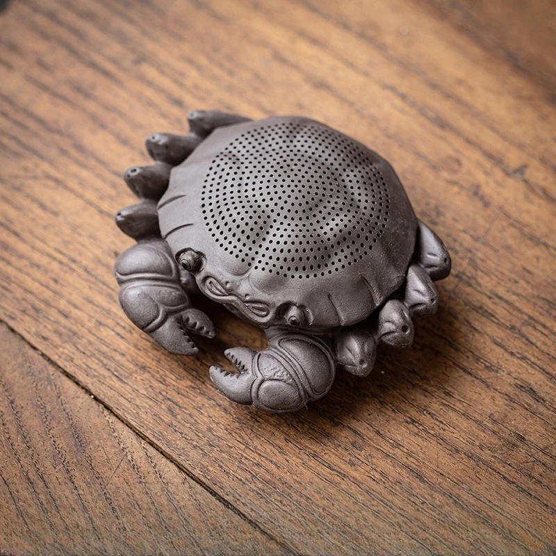 

Фиолетовый керамический краб-ситечко для чая