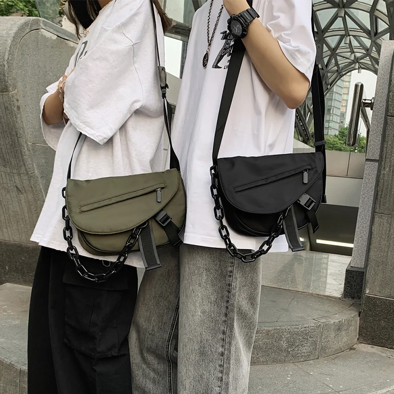 

Semicircle Saddle Crossbody Bags For Women Men Thick Chain Nylon Shoulder Bag Large Capacity Casual Bag Street Messenger Handbag