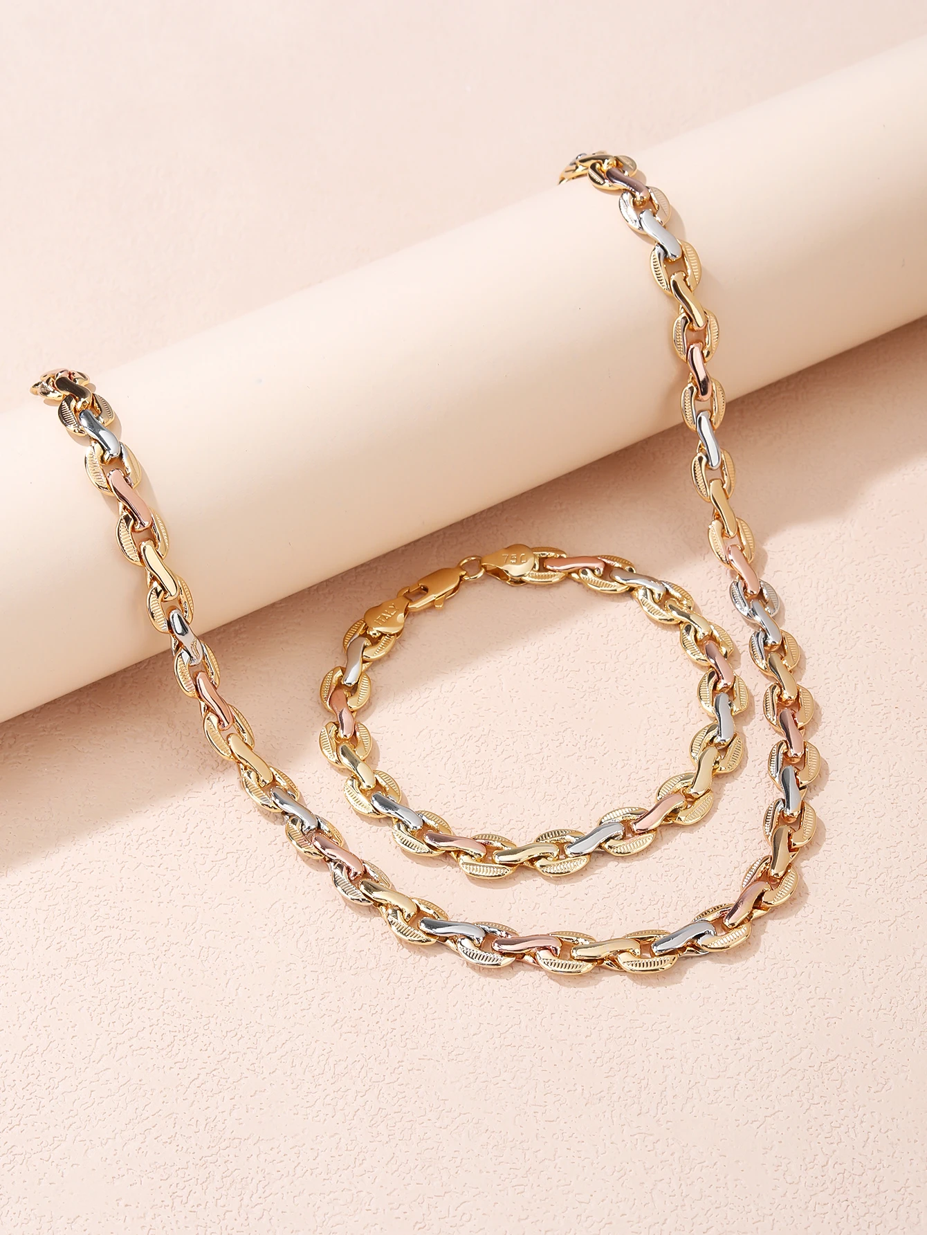 

DM Design Brass Chain Necklace Waterproof Jewelry Charm Metal Gold Collar Necklace 2022 Trend New Best Gift