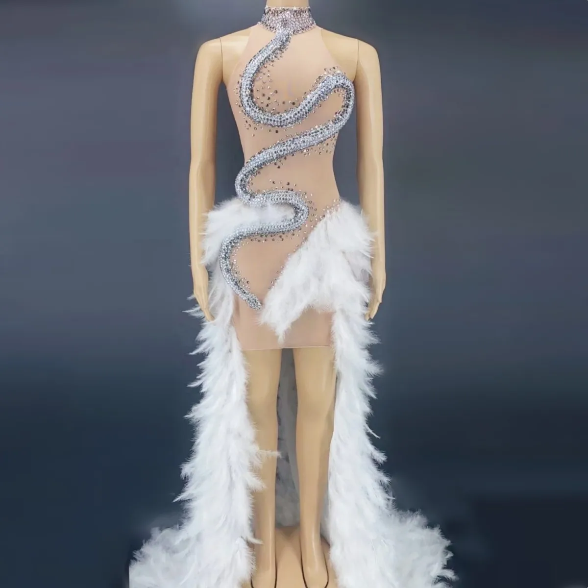 2021 New Fashion Sexy Sleeveless Feathers Tail Long Dress Women's Celebrate Party Fashion Dress Performance Costume Stage Wear