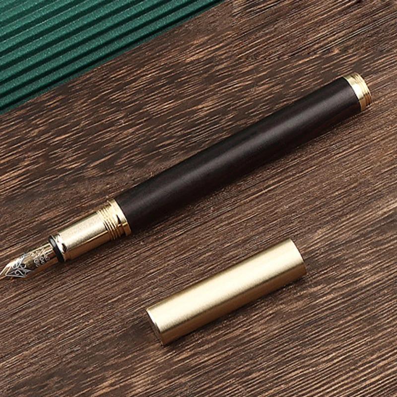 

Портативная перьевая ручка из латуни с гравировкой