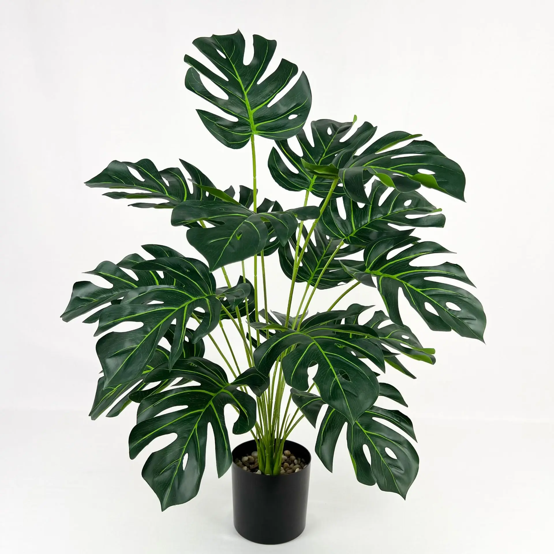 

Искусственное растение Монстера 18 листьев