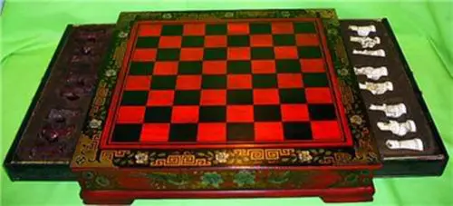26*25cm Height old handwork Collectibles Vintage 32 chess  with wooden Coffee table crafts tools wedding Decoration Brass